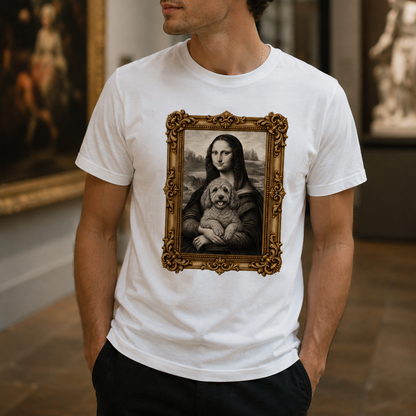 Personalisiertes Unisex-Tshirt - Mona Lisa hat deinen Hund auf dem Arm